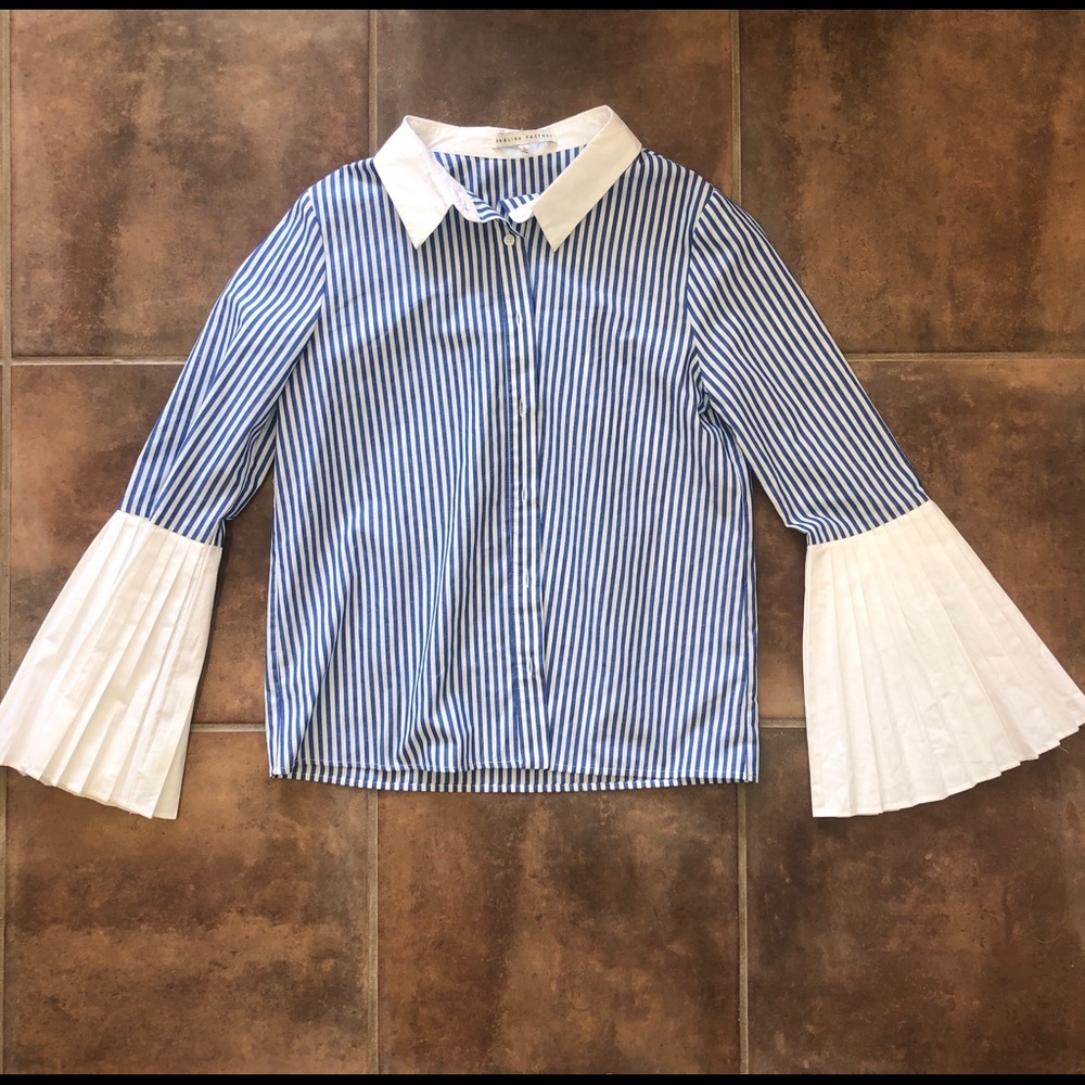 Long sleeve colored button down blouse